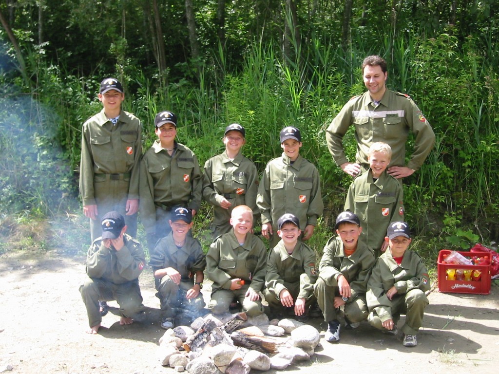 JFW Übung mit Grillerei beim Siflitzbach 2003